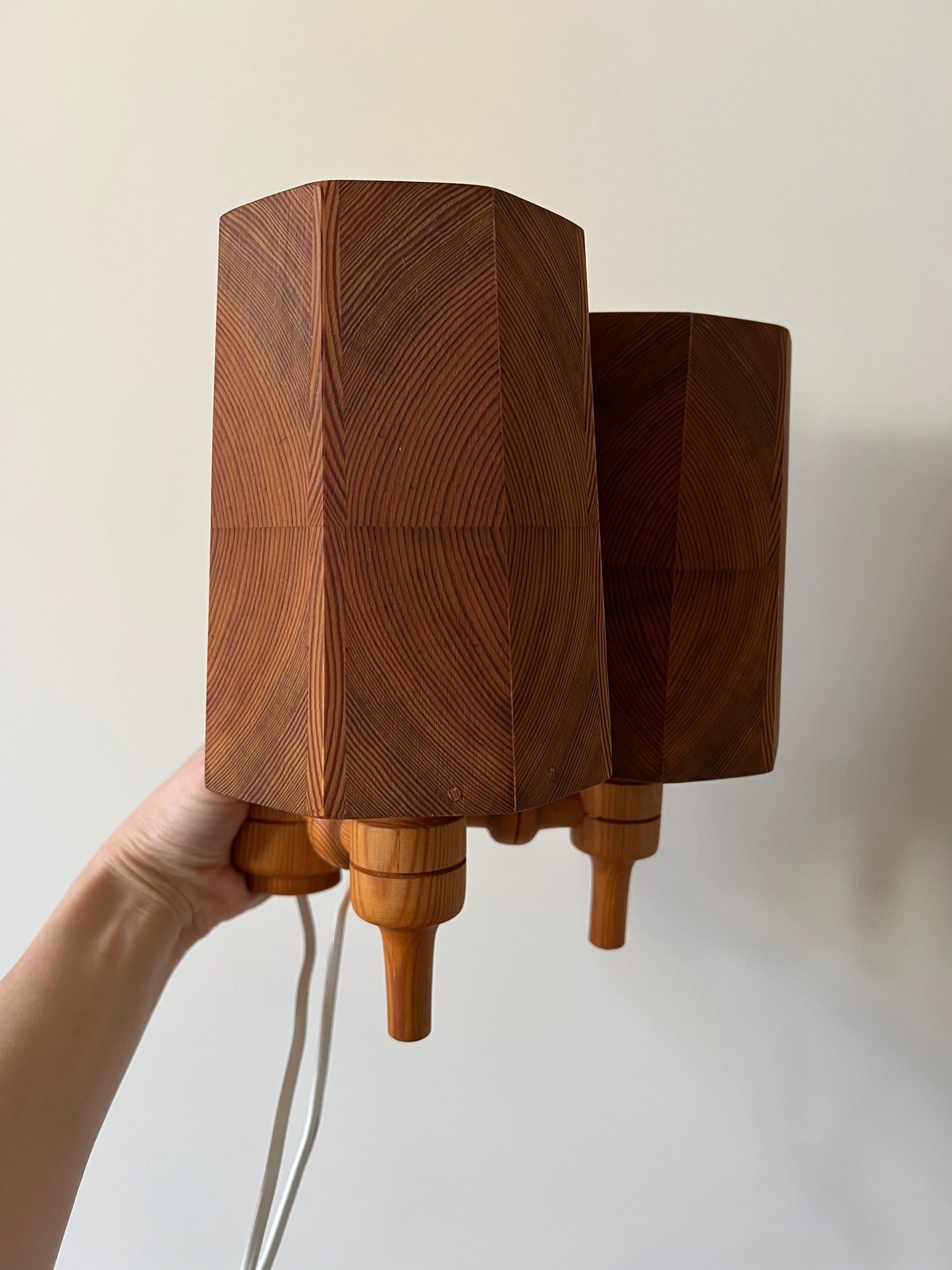 A Pair of Vintgage Wall Lights