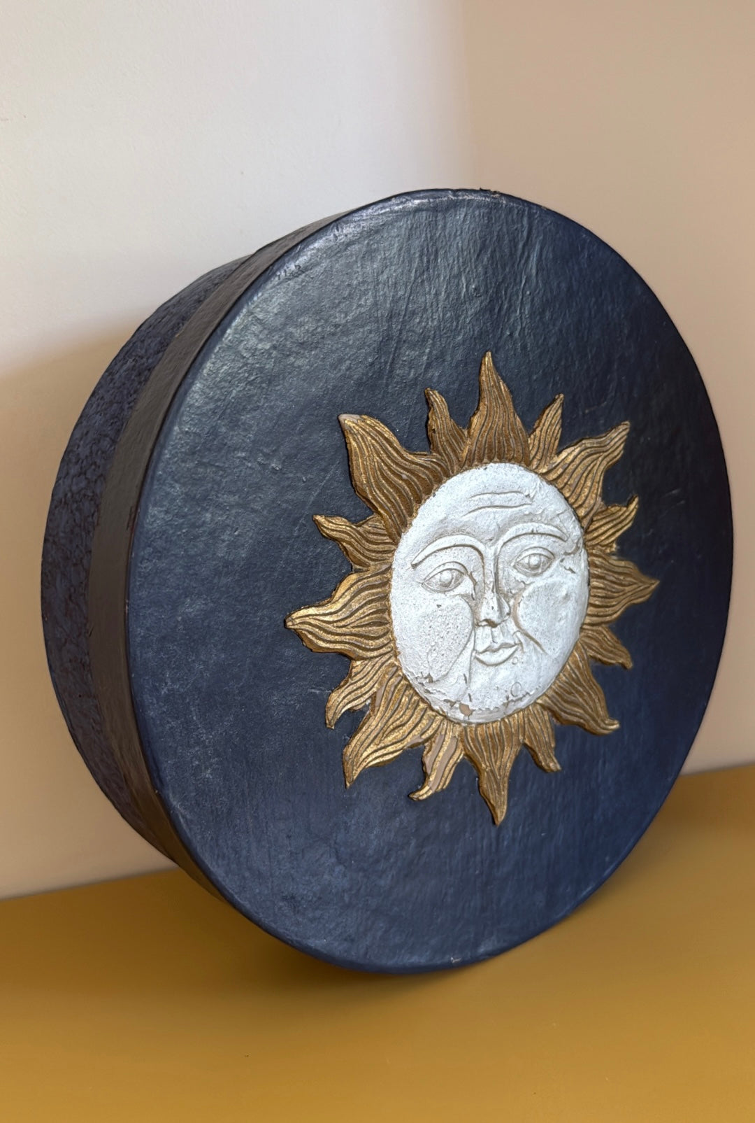 Vintage Sun Box