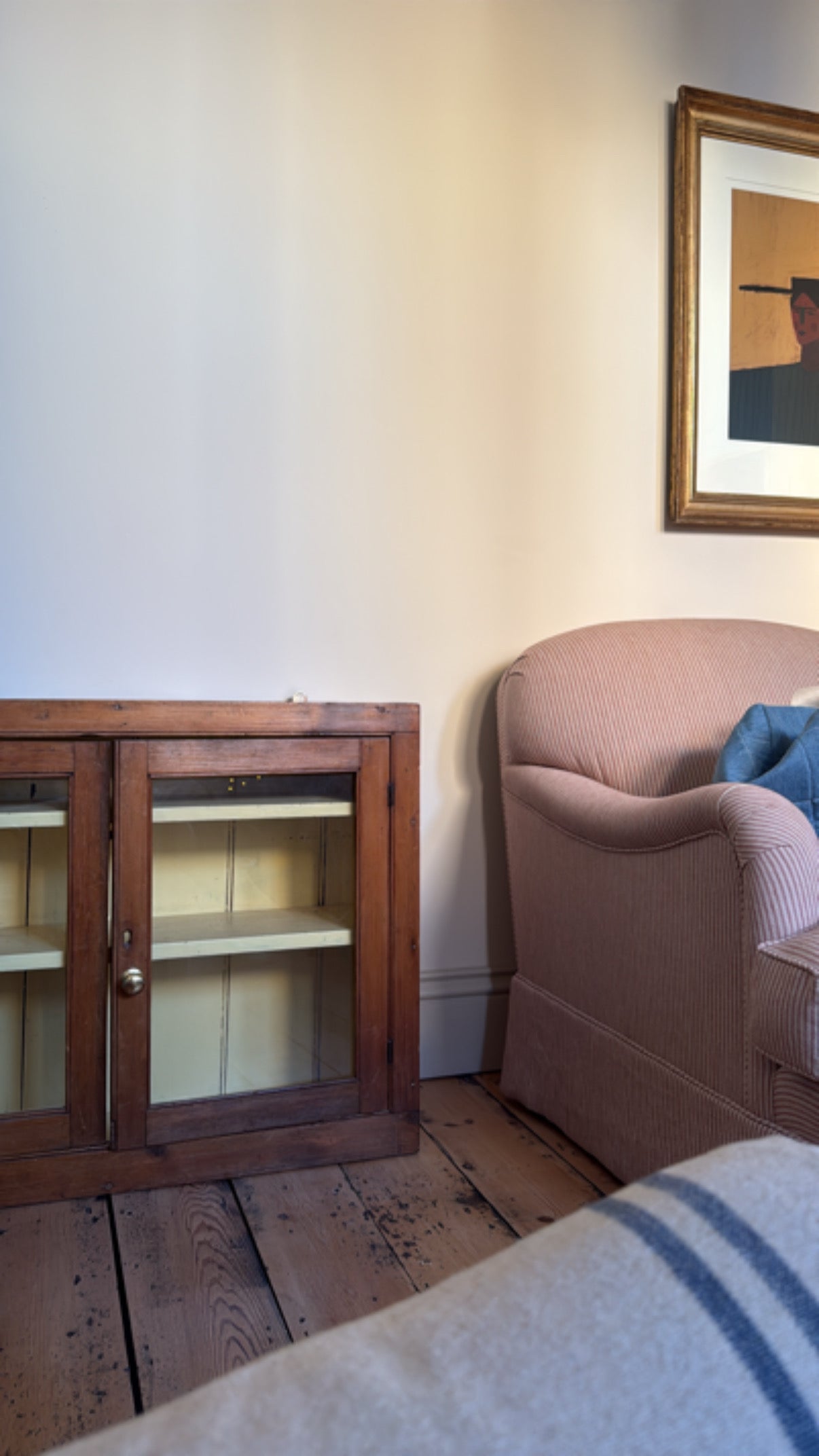 VINTAGE WALL CABINET