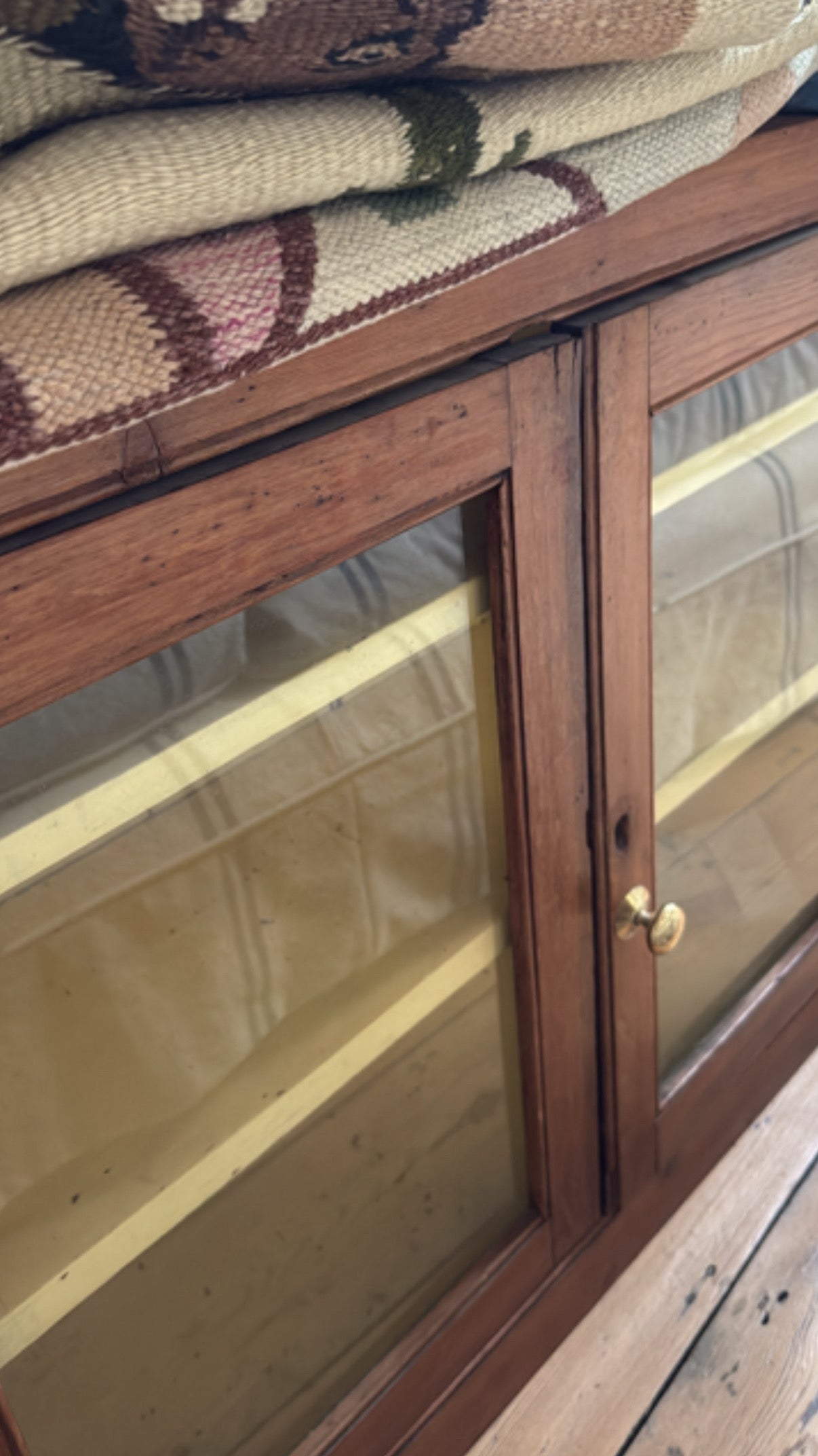 VINTAGE WALL CABINET