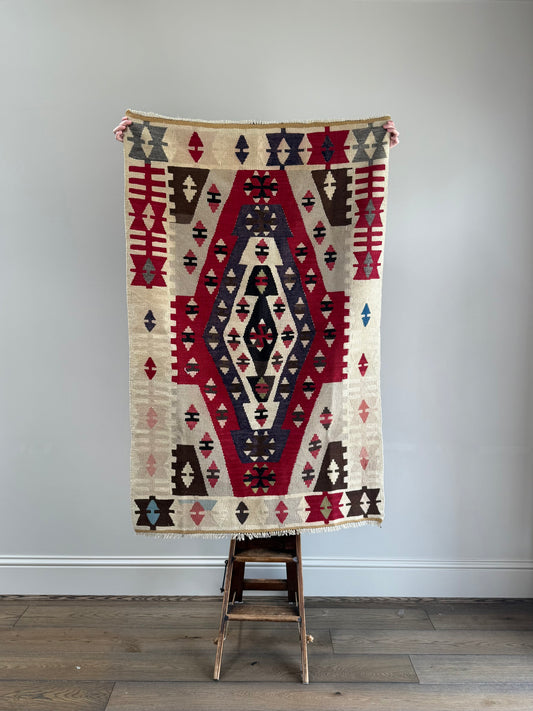 Vintage Beige/Red Kilim