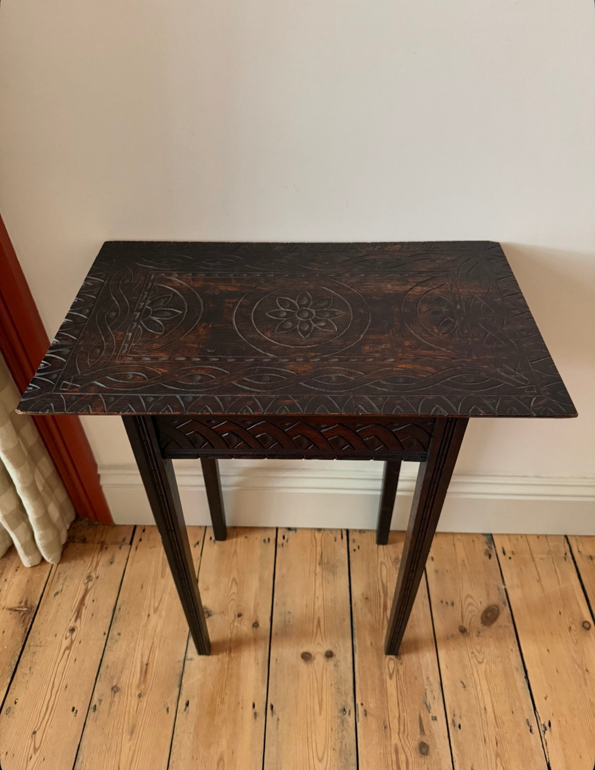 Folky Vintage Side Table